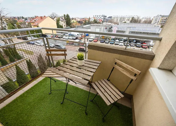 Stylowy Dla 6 Osób Z Parkingiem By Renters Apartament Warszawa