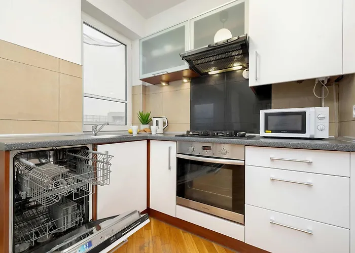 Stylowy Dla 6 Osób Z Parkingiem By Renters Apartament Warszawa