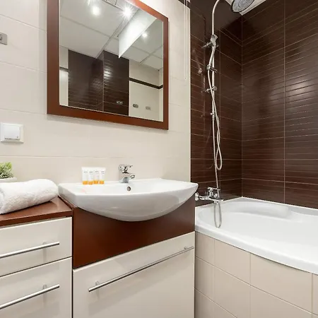 Apartman Stylowy Dla 6 Osob Z Parkingiem By Renters *